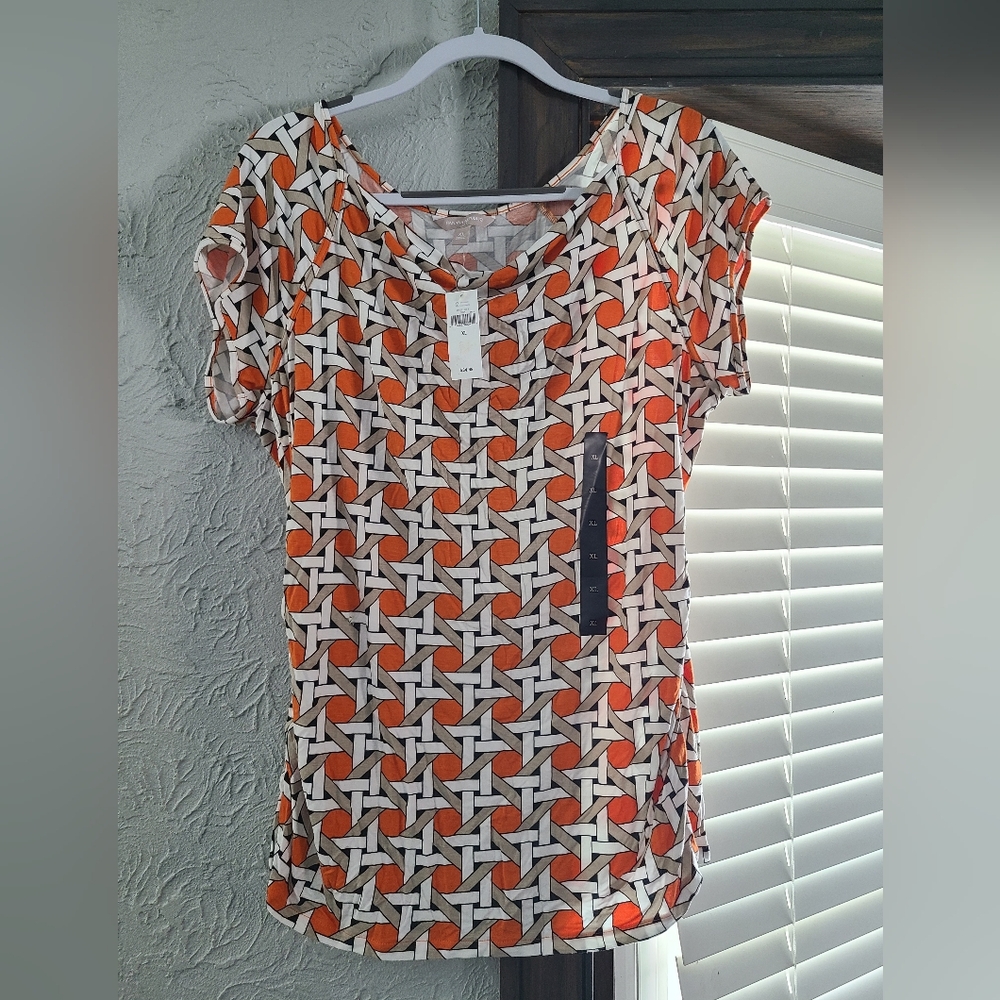 NEW Banana Republic White and Orange Patterned Top